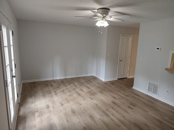 2nd image of 480 Charleston Ln
