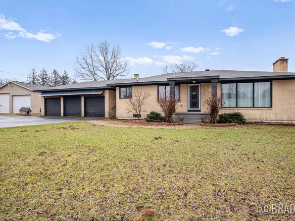 3266 138th Ave, Hamilton, MI 49419
