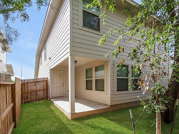 5th image of 10311 Clearwater Way