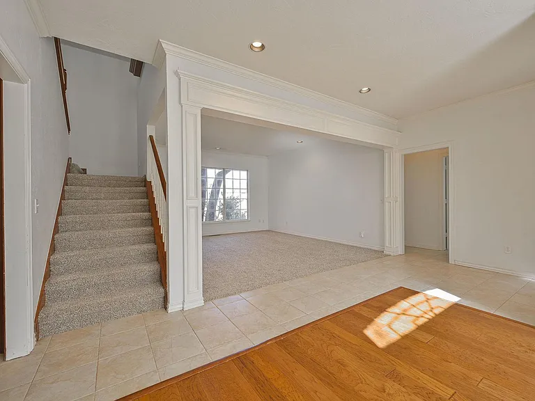 3929 Devon Dr — Photo 7