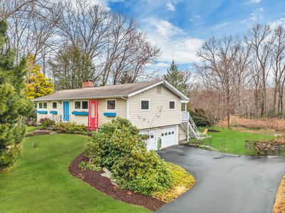 24 Laurel Hill Drive South, Niantic, CT, 06357