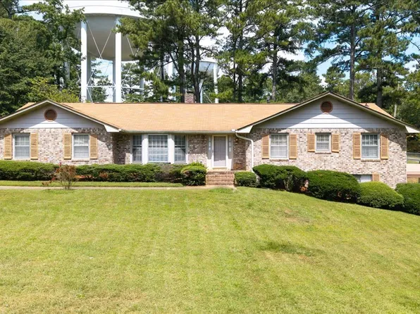 270 Hembree Rd, Roswell, GA 30075