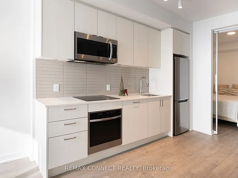 1926 Lake Shore Blvd W #2208 — Photo 6