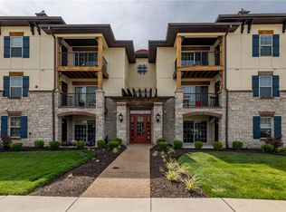 211 Bordeaux Way, Saint Peters, MO 63376