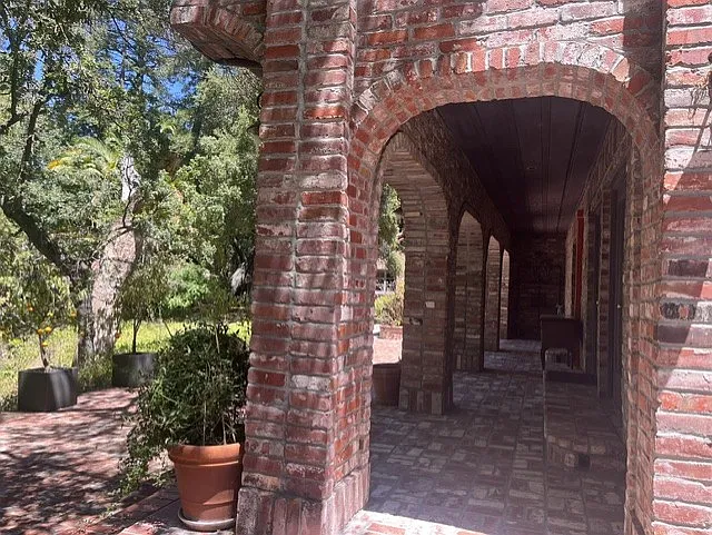 2340 Tice Valley Blvd — Photo 20