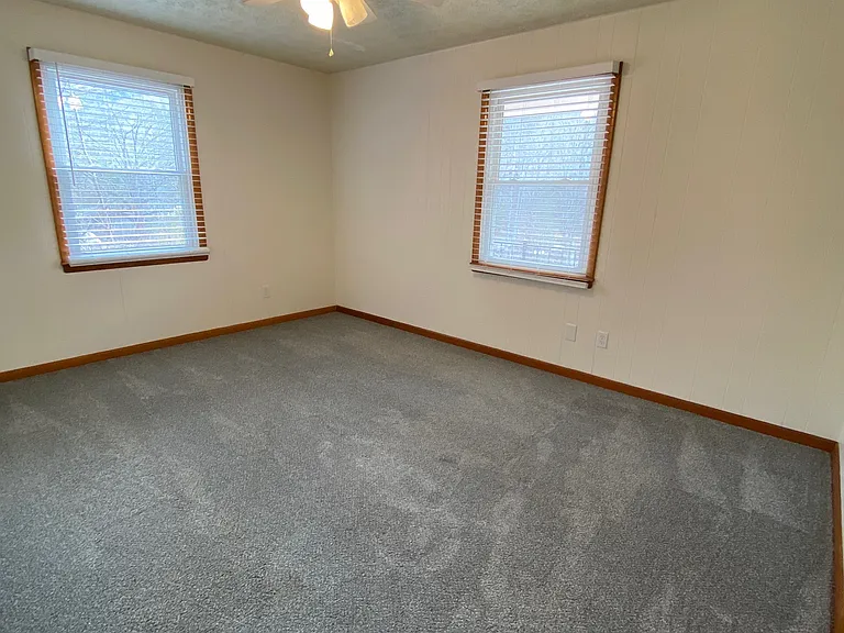 2 Large Bedrooms with lots of natural light from surrounding beauty, no shared walls