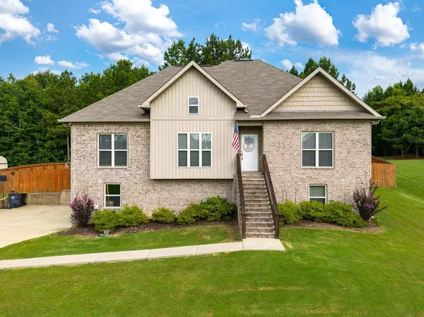 150 Stone Cove Dr, Odenville, AL 35120