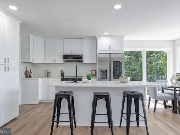 3020 Lake Ave, Landover, MD 20785