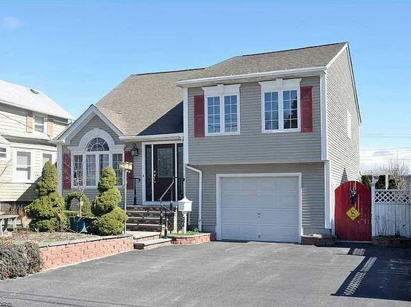 396 Williston Way, Pawtucket, RI 02861