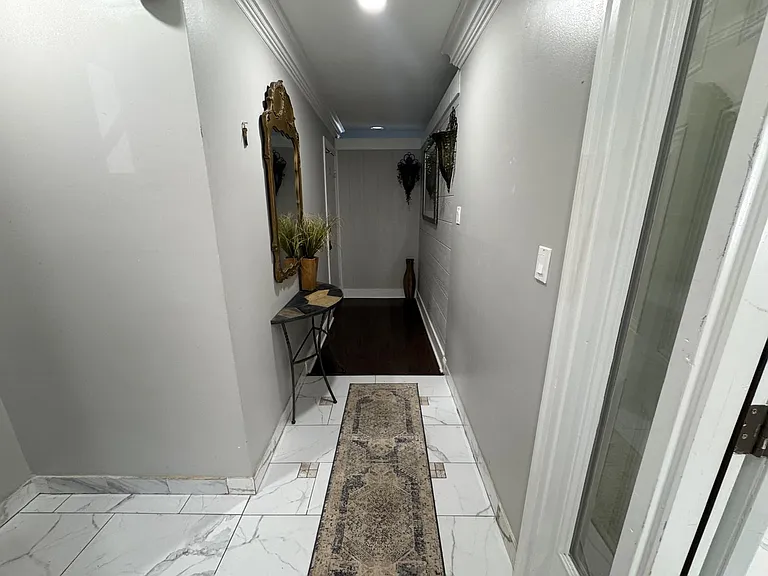 4736 Walden Pond Dr — Photo 17