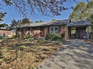 390 Rockbridge Rd, Shelbyville, KY 40065