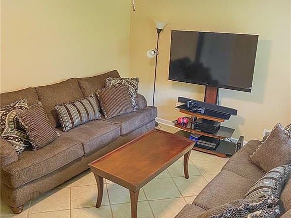 4th image of 4822 33rd Ct E