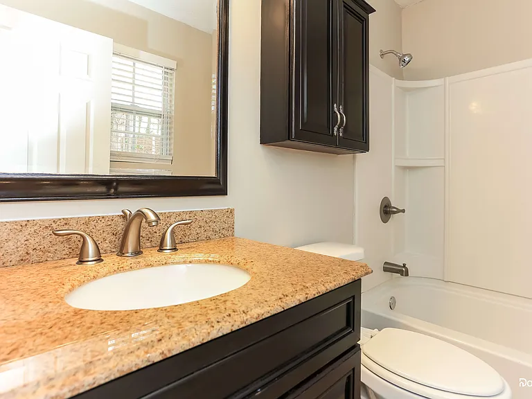 4981 Galbraith Cir — Photo 13