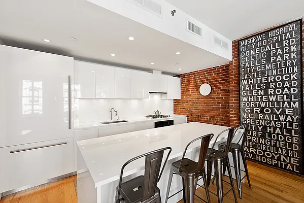 Sold by CORE | media 18