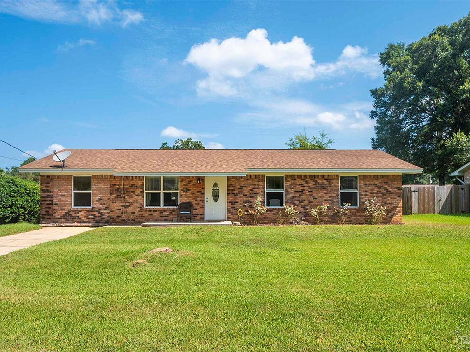 1st image of 324 Forest Hills Dr