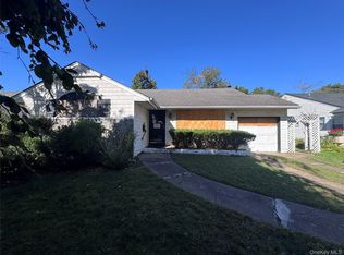435 Derby Rd, Baldwin, NY 11510