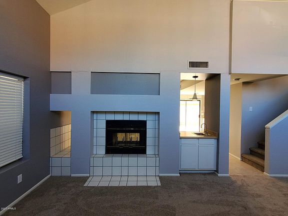 3rd image of 4547 E Villa Theresa Dr