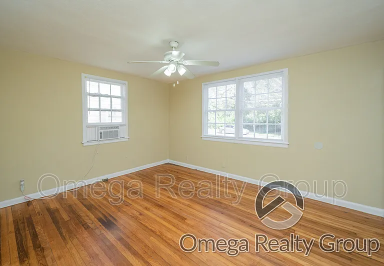 1032 Pershing Ave #A — Photo 10