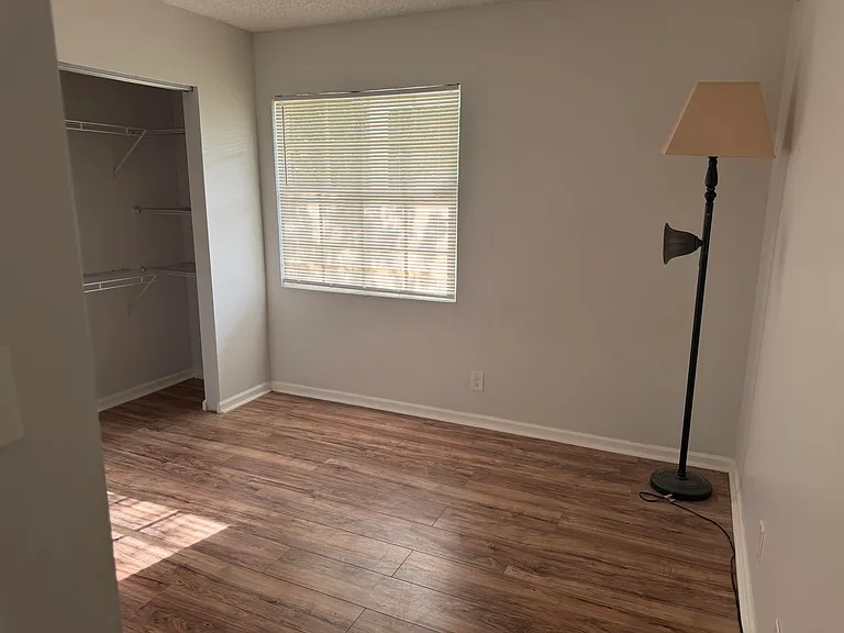 1240 SW 73rd Ave — Photo 22