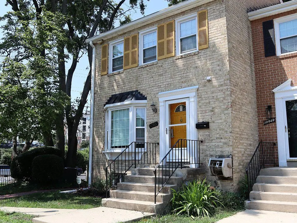10951 Amherst Ave #1