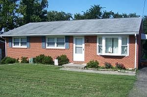 2nd image of 6230 Nell Cir