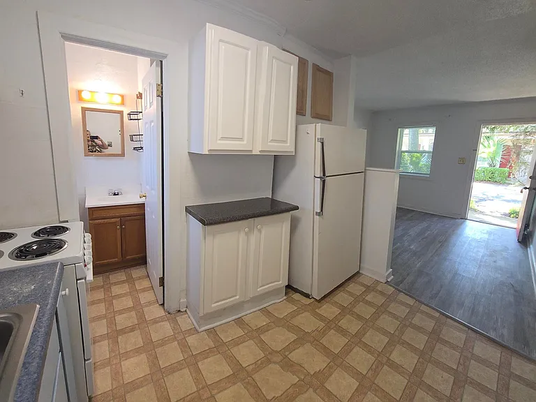 551 E Miracle Strip Pkwy #7 — Photo 7