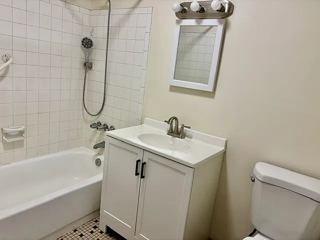 Full Bath