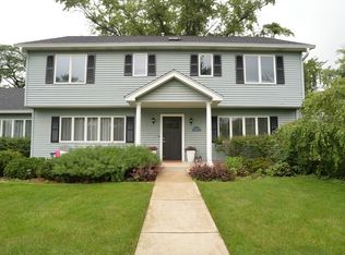 5537 Laurel Ave, La Grange Highlands, IL