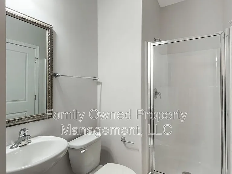 603 Pendleton Dr — Photo 20