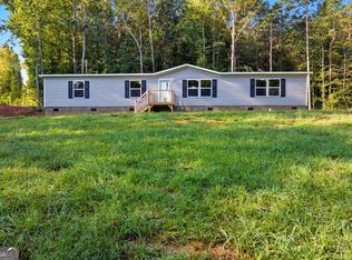 197 Howard Rd, Toccoa, GA 30577