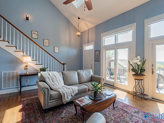 3rd image of 54 Revere Way SE #54