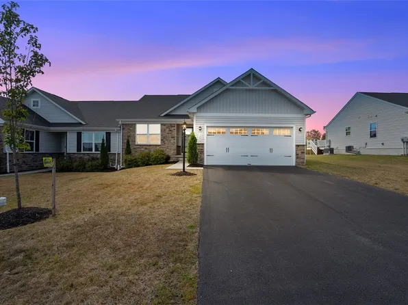 109 Jessica Ct, Beaver Falls, PA 15010