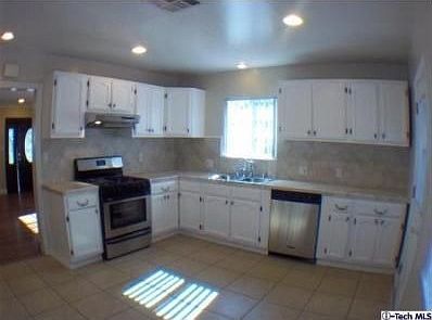 4th image of 10931 Oro Vista Ave