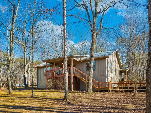 73 County Road 66, Fort Payne, AL 35967