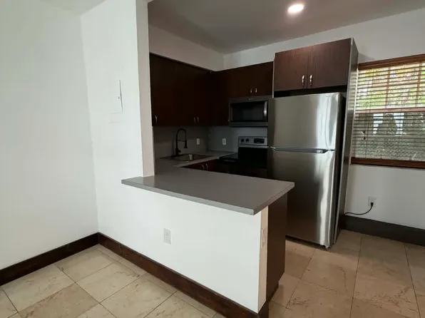 (undisclosed Address), Miami, FL 33138
