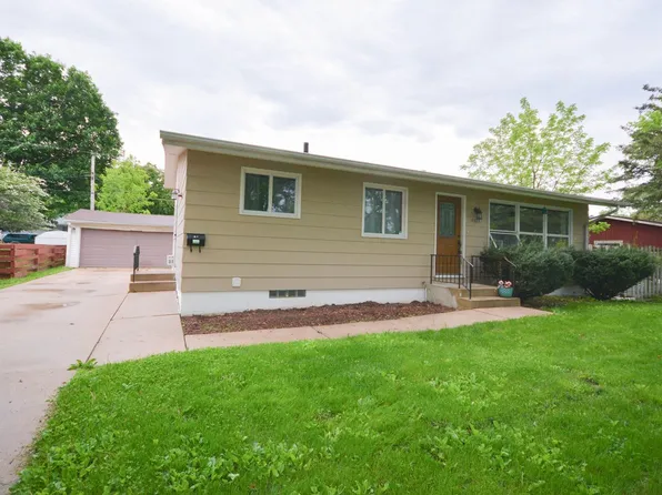 1361 9th Ave SE, Rochester, MN 55904