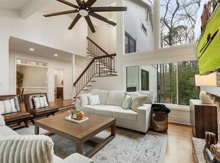 2415 Roxburgh Dr, Roswell, GA 30076