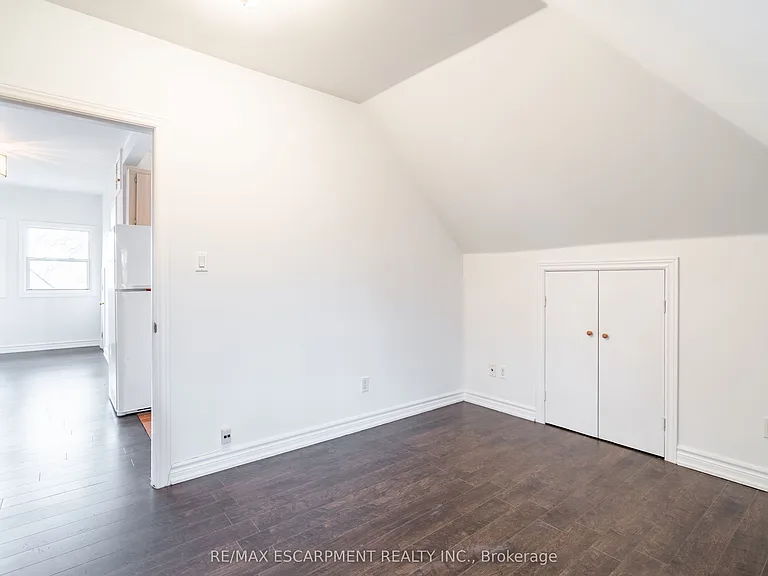 80 Saint Clair Ave #3 — Photo 21