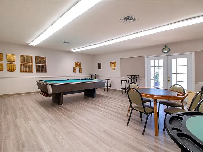 802 Buttonwood Dr — Photo 48