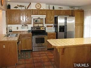 5th image of 3771 N Tres Lomas Dr