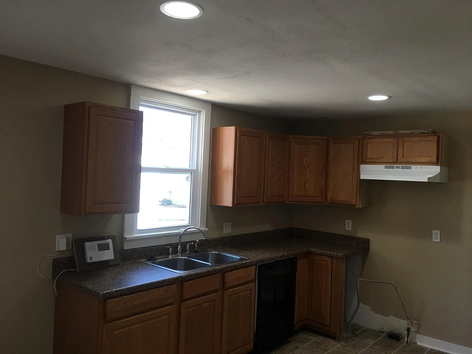 1119 Ottawa St — Photo 4