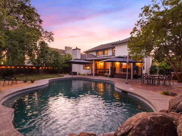 945 Granada Lane, Vacaville, CA 95688