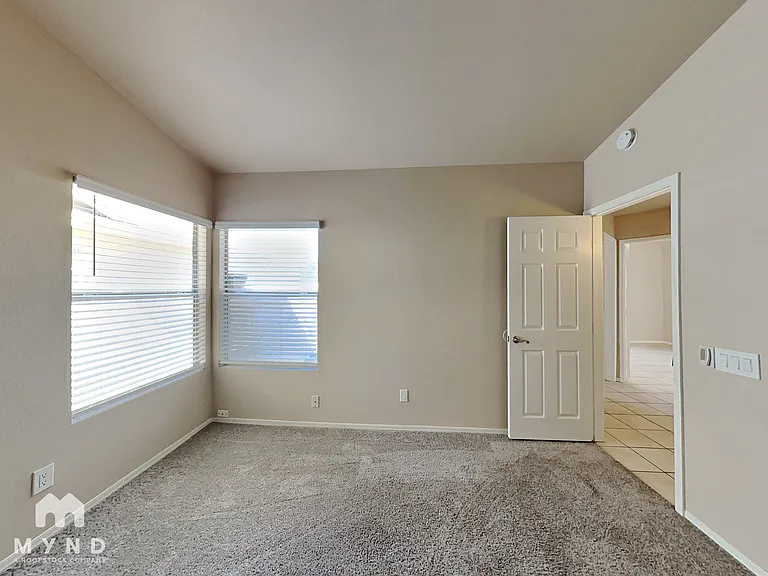 3018 W Laquila Aerie — Photo 14