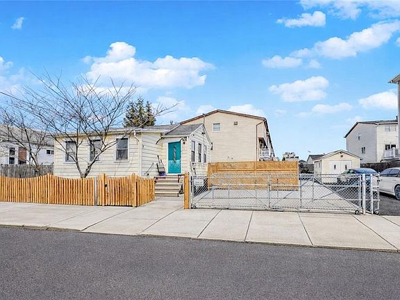 3rd image of 5 Milbank Rd