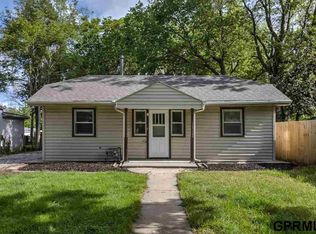 1036 Harrison Ave, Lincoln, NE 68502