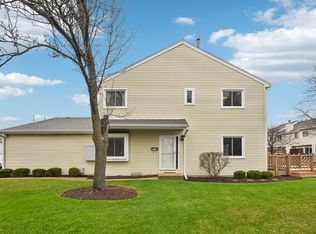 1628 Hilton Head Dr, Naperville, IL