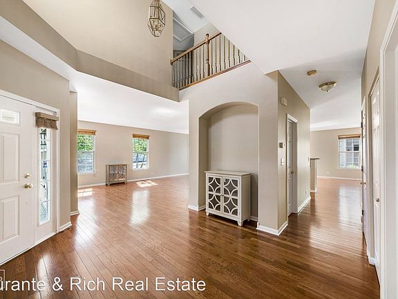 4th image of 1224 Tiffany Ct