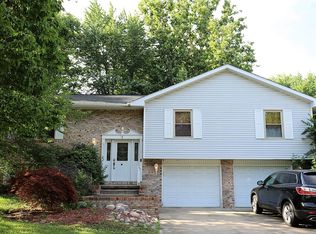 5 Sarah Ave, Springfield, IL 62703