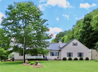 204 Airport Rd, Mercer, PA 16137