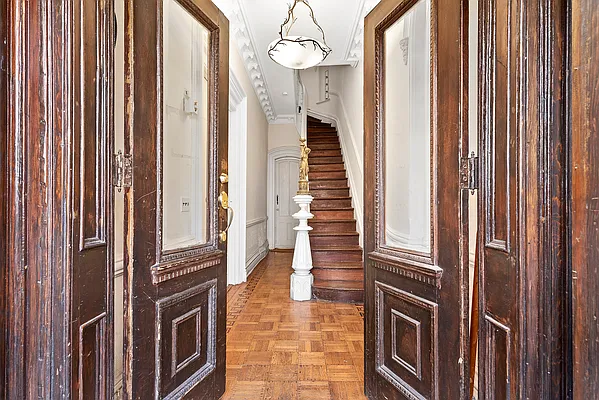 Rented by Ivey North LLC | media 12